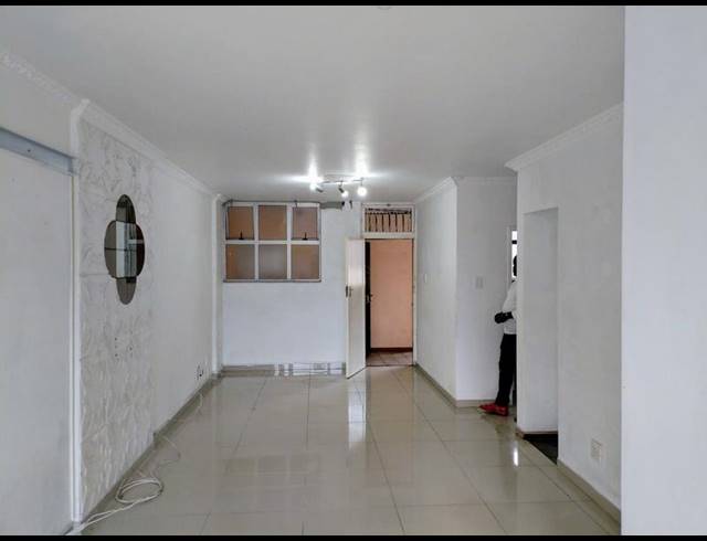 2 BEDROOM APARTMENT FOR SALE IN DURBAN CBD